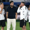 Césc Fàbregas e Staff